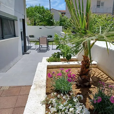 Lunaris Appartement Zadar